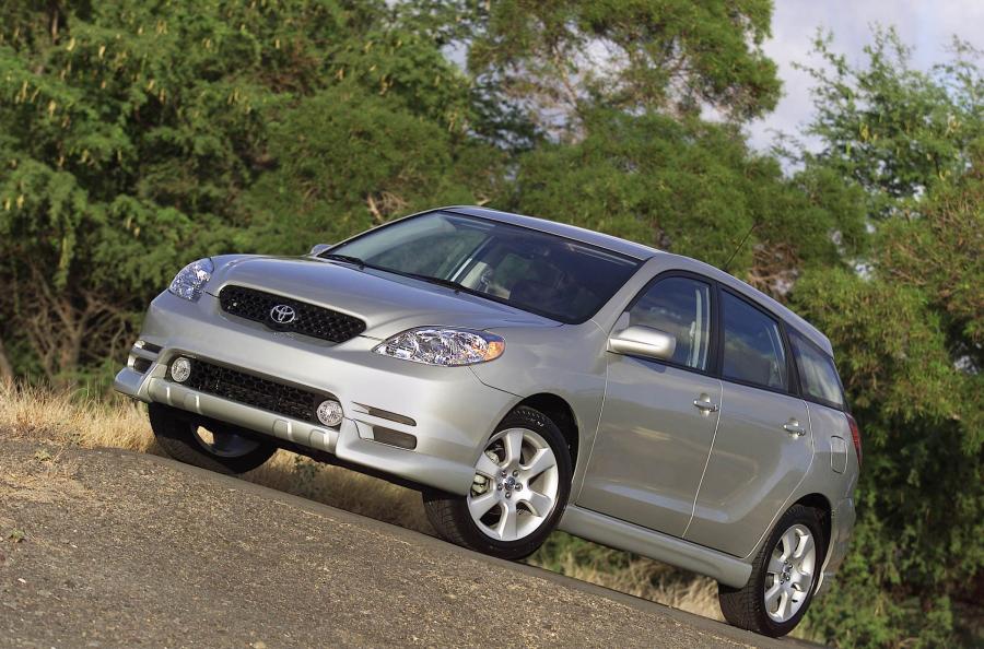  Toyota Matrix 2003 года  (фото 11 из 102)
